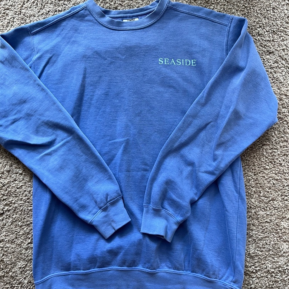 Seaside crewneck